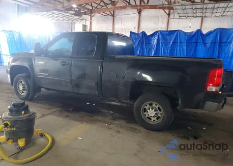 2008 GMC Sierra K2500 Heavy Duty из США, поврежденный, VIN 1GTHK29KX8E103471